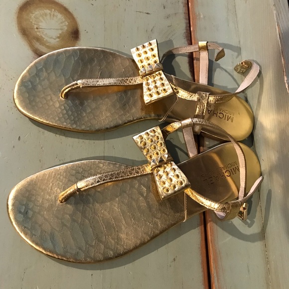 MK gold sandals - Picture 2 of 2